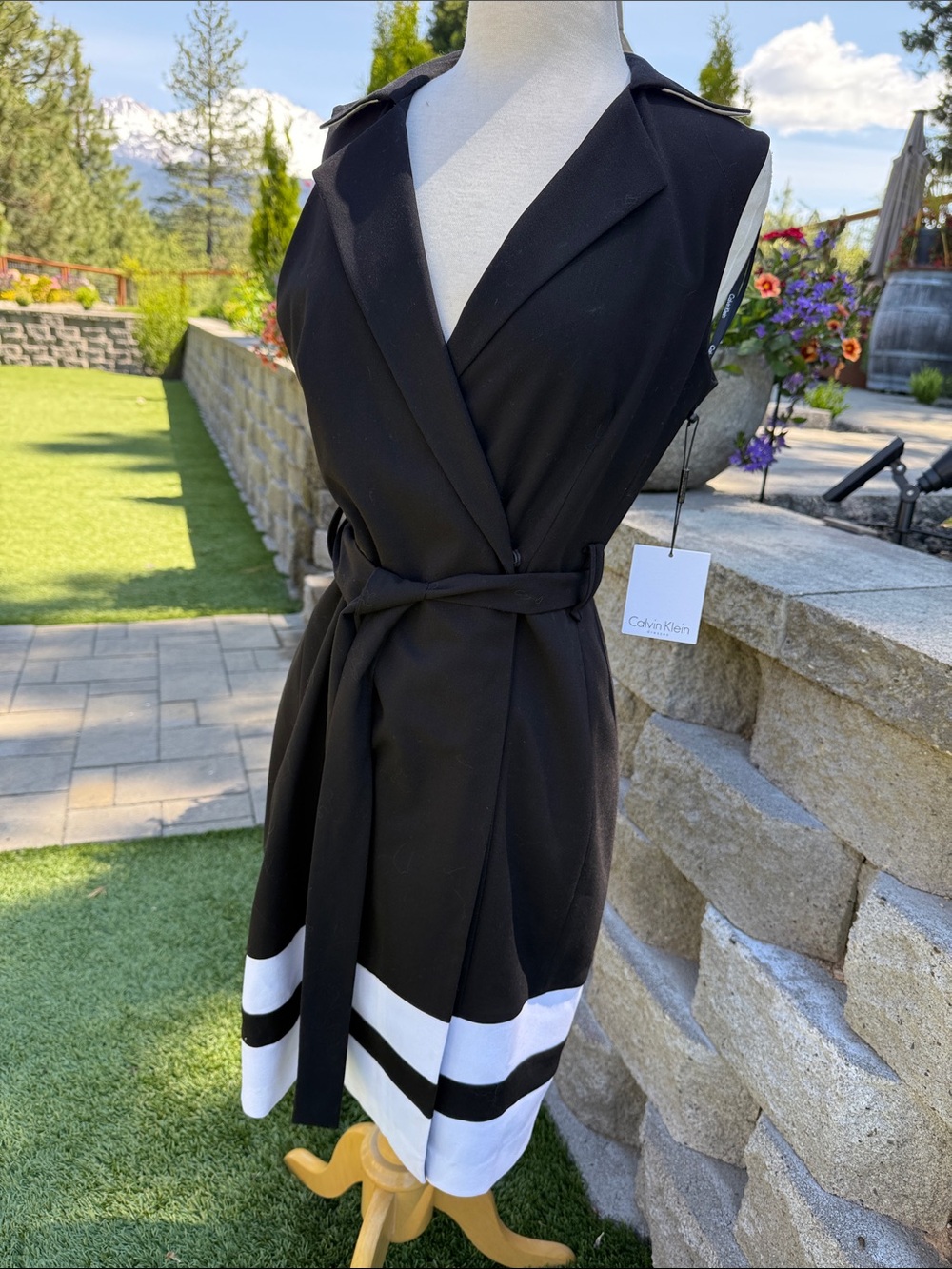 NWT- Calvin Klein Black and White Sleeveless Dress